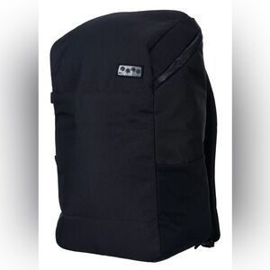 TRAVIS MATTHEWS Below Zero Backpack Cooler